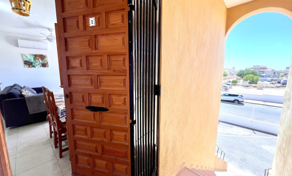 Herverkoop - 1. Appartement / flat - Playa Flamenca - Costa Blanca Zuid