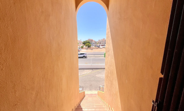 Herverkoop - 1. Appartement / flat - Playa Flamenca - Costa Blanca Zuid