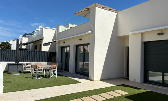 Herverkoop - 3. Halfvrijstaand huis - Lo Romero Golf - Costa Calida