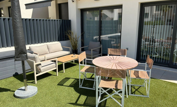 Herverkoop - 3. Halfvrijstaand huis - Lo Romero Golf - Costa Calida