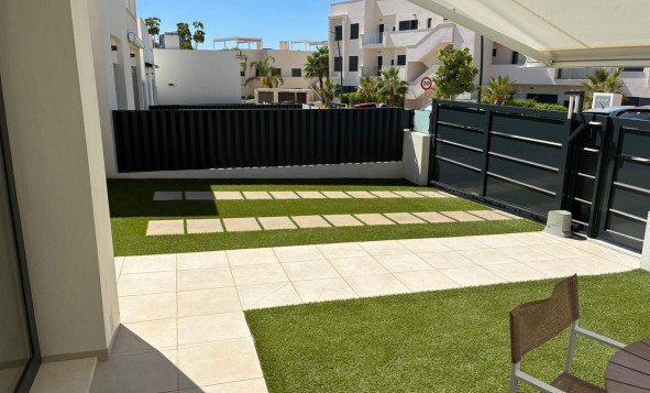 Herverkoop - 3. Halfvrijstaand huis - Lo Romero Golf - Costa Calida