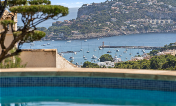 Herverkoop - 4. Halfvrijstaande villa - Port d'Andratx - Mallorca