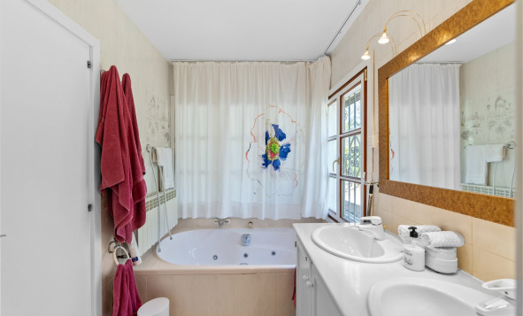 Herverkoop - 4. Halfvrijstaande villa - Port d'Andratx - Mallorca