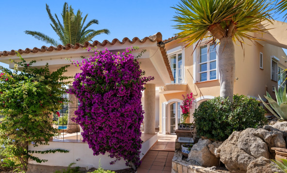 Herverkoop - 4. Halfvrijstaande villa - Port d'Andratx - Mallorca