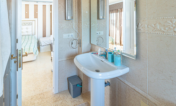 Herverkoop - 3. Halfvrijstaand huis - La Mata - Costa Blanca Zuid