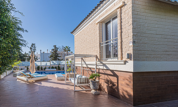 Herverkoop - 3. Halfvrijstaand huis - La Mata - Costa Blanca Zuid