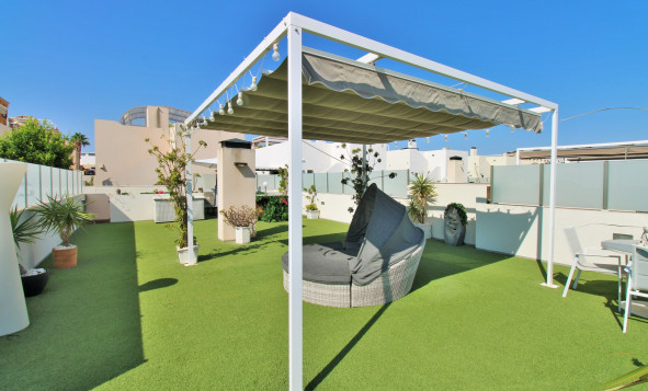 Herverkoop - 3. Halfvrijstaand huis - Villamartin - Costa Blanca Zuid