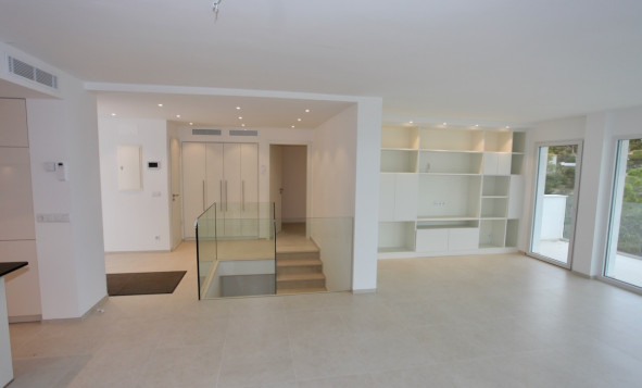 Herverkoop - 3. Halfvrijstaand huis - Costa d'en Blanes - Mallorca