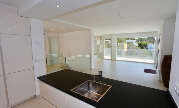 Herverkoop - 3. Halfvrijstaand huis - Costa d'en Blanes - Mallorca