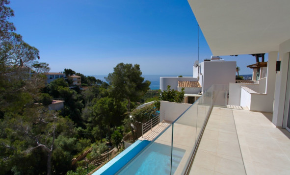 Herverkoop - 3. Halfvrijstaand huis - Costa d'en Blanes - Mallorca
