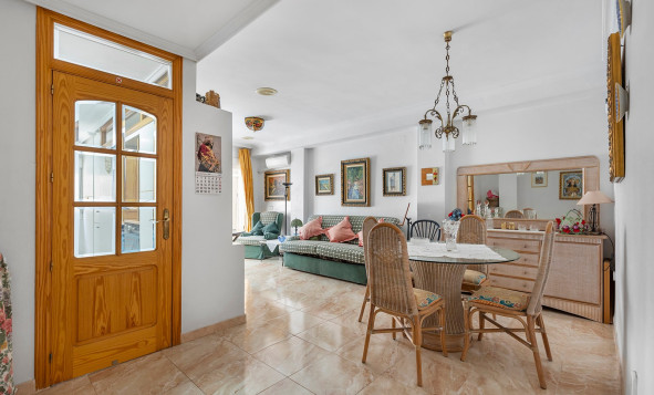 Reventa - 1. Apartamento / piso - La Mata - Costa Blanca Sur