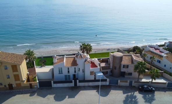 Resale - 3. Semi-detached house - La Manga - Costa Calida
