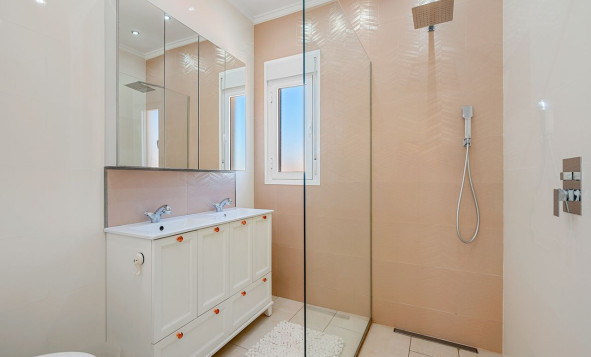 Herverkoop - 3. Halfvrijstaand huis - Rojales - Costa Blanca Zuid