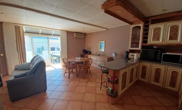 Resale - Apartment - Torrevieja