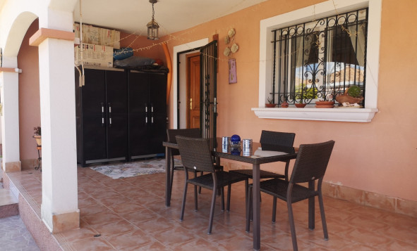 Reventa - Villa - Los Montesinos - Torrevieja