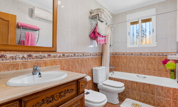 Resale - 3. Semi-detached house - Jacarilla - Costa Blanca South