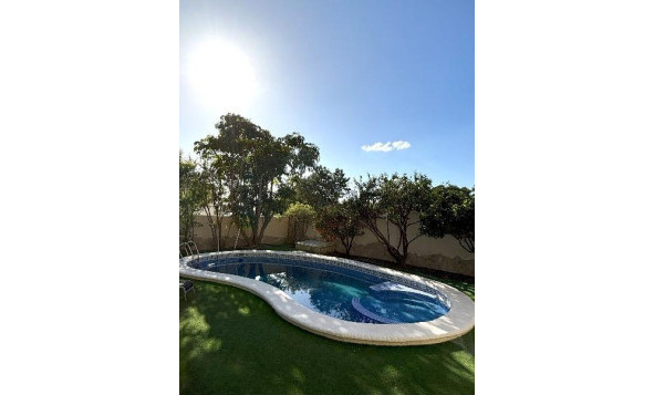 Herverkoop - 3. Halfvrijstaand huis - Ciudad Quesada - Costa Blanca Zuid