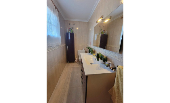 Herverkoop - 3. Halfvrijstaand huis - Torrevieja - Costa Blanca Zuid