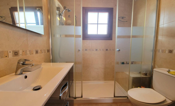 Herverkoop - 3. Halfvrijstaand huis - Torrevieja - Costa Blanca Zuid