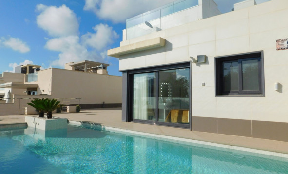 Herverkoop - 3. Halfvrijstaand huis - San Miguel de Salinas - Costa Blanca Zuid