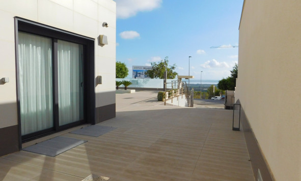 Herverkoop - 3. Halfvrijstaand huis - San Miguel de Salinas - Costa Blanca Zuid