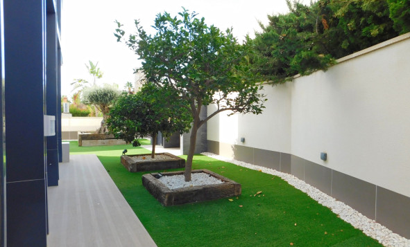 Herverkoop - 3. Halfvrijstaand huis - San Miguel de Salinas - Costa Blanca Zuid