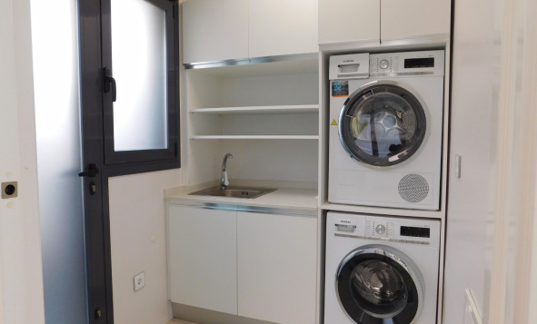 Herverkoop - 3. Halfvrijstaand huis - San Miguel de Salinas - Costa Blanca Zuid