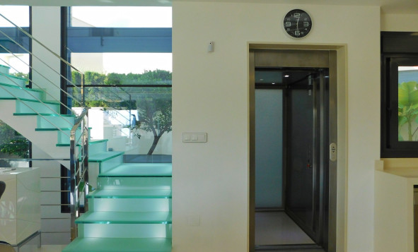 Herverkoop - 3. Halfvrijstaand huis - San Miguel de Salinas - Costa Blanca Zuid