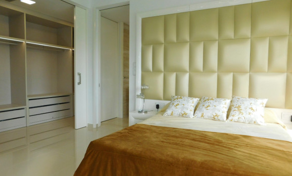 Herverkoop - 3. Halfvrijstaand huis - San Miguel de Salinas - Costa Blanca Zuid