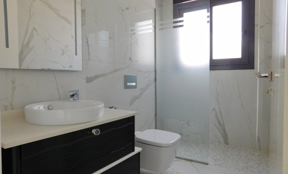 Herverkoop - 3. Halfvrijstaand huis - San Miguel de Salinas - Costa Blanca Zuid