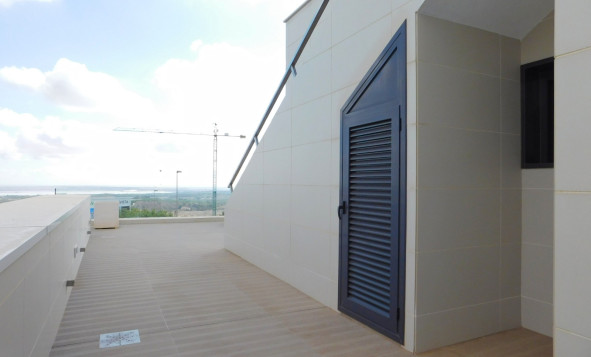 Herverkoop - 3. Halfvrijstaand huis - San Miguel de Salinas - Costa Blanca Zuid