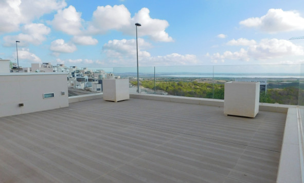 Herverkoop - 3. Halfvrijstaand huis - San Miguel de Salinas - Costa Blanca Zuid