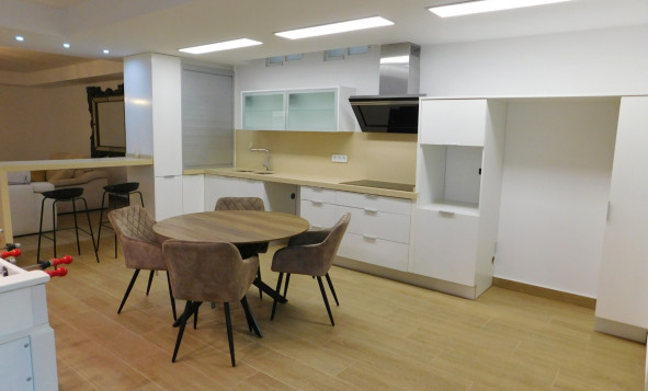 Herverkoop - 3. Halfvrijstaand huis - San Miguel de Salinas - Costa Blanca Zuid