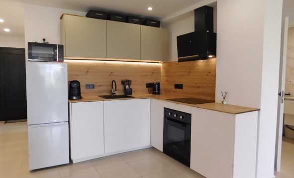 Herverkoop - 1. Appartement / flat - Torrevieja - Costa Blanca Zuid