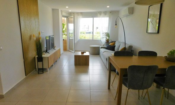 Herverkoop - 1. Appartement / flat - Torrevieja - Costa Blanca Zuid