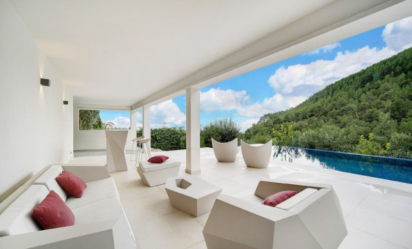 Herverkoop - 4. Halfvrijstaande villa - Palma - Andalusië