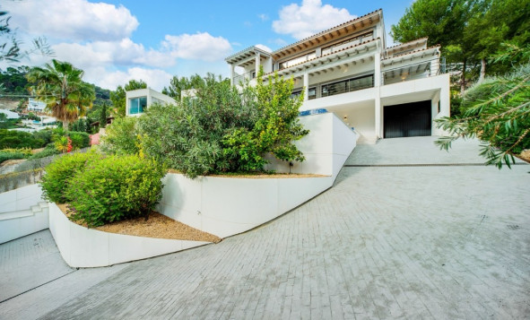 Herverkoop - 4. Halfvrijstaande villa - Palma - Andalusië