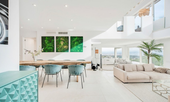 Herverkoop - 4. Halfvrijstaande villa - Palma - Andalusië