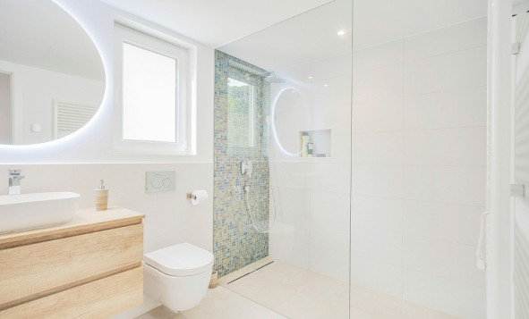 Herverkoop - 4. Halfvrijstaande villa - Palma - Andalusië