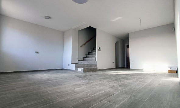 Herverkoop - 2. Town house / tussenwoning - La Romana - Costa Blanca Noord