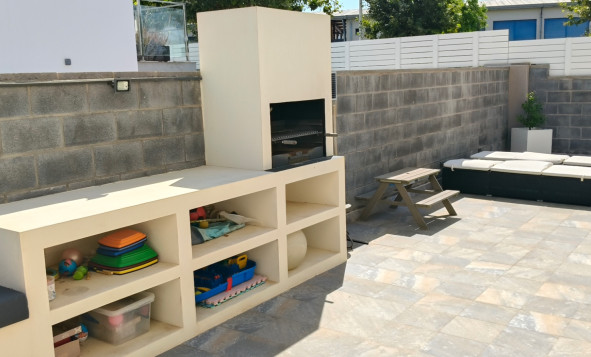 Herverkoop - 4. Halfvrijstaande villa - Torrevieja - Costa Blanca Zuid