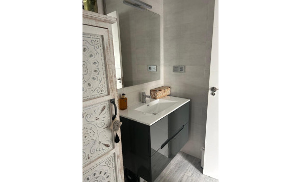 Herverkoop - 4. Halfvrijstaande villa - Daya Vieja - Costa Blanca Zuid