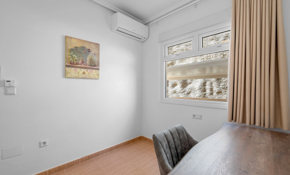 Herverkoop - 4. Halfvrijstaande villa - Ciudad Quesada - Costa Blanca Zuid