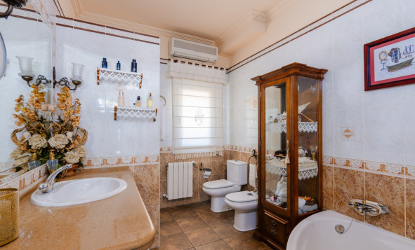 Resale - 3. Semi-detached house - San Vicente del Raspeig - Costa Blanca North