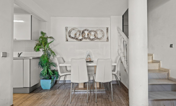 Herverkoop - 3. Halfvrijstaand huis - Orihuela Costa - Costa Blanca Zuid