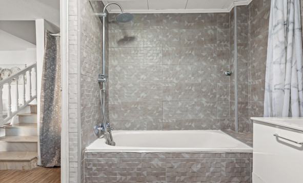 Herverkoop - 3. Halfvrijstaand huis - Orihuela Costa - Costa Blanca Zuid