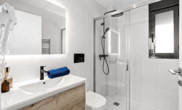 Herverkoop - 1. Appartement / flat - Torrevieja - Costa Blanca Zuid