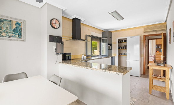 Reventa - 3. Casa pareada - Alicante - Costa Blanca Norte 