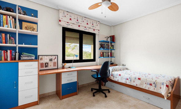 Reventa - 3. Casa pareada - Alicante - Costa Blanca Norte 