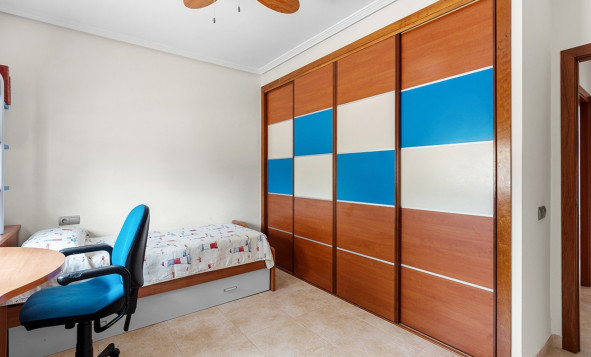 Reventa - 3. Casa pareada - Alicante - Costa Blanca Norte 